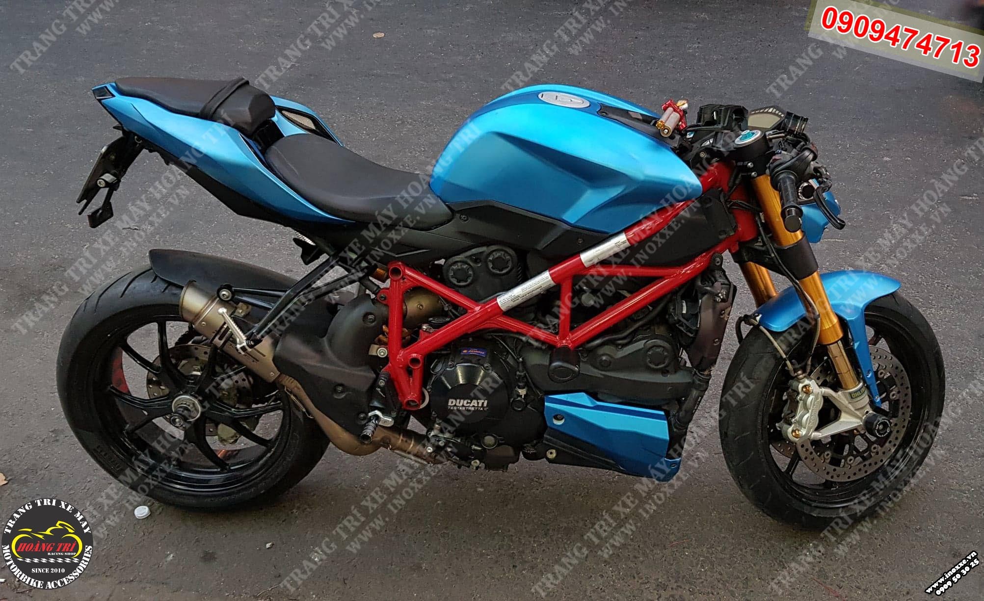 Decal nhôm xước dán cho Ducati tại Hoàng Trí Shop